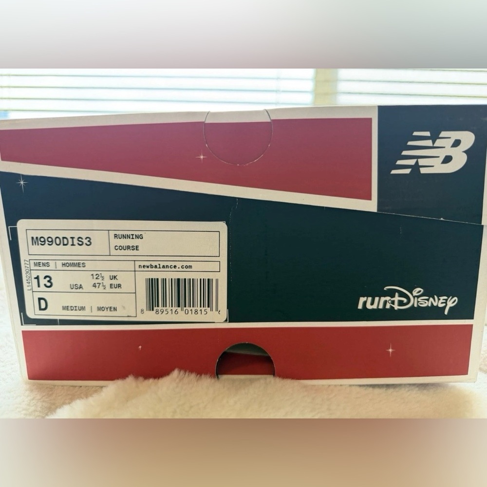 RunDisney New Balance 2015 Steamboat Willie Mickey Sneaker Men Size 13 Like New - Picture 3 of 12